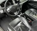 Черный Опель Астра, объемом двигателя 1.9 л и пробегом 311 тыс. км за 4600 $, фото 6 на Automoto.ua