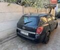 Черный Опель Астра, объемом двигателя 1.6 л и пробегом 275 тыс. км за 2100 $, фото 1 на Automoto.ua