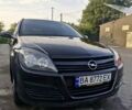 Черный Опель Астра, объемом двигателя 1.6 л и пробегом 270 тыс. км за 4900 $, фото 8 на Automoto.ua