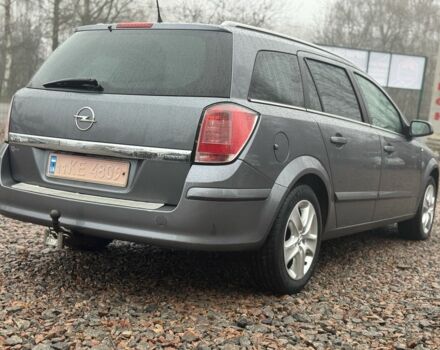 Чорний Опель Астра, об'ємом двигуна 1.6 л та пробігом 261 тис. км за 3999 $, фото 7 на Automoto.ua