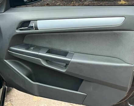 Чорний Опель Астра, об'ємом двигуна 1.6 л та пробігом 340 тис. км за 5190 $, фото 14 на Automoto.ua