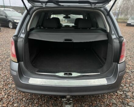 Чорний Опель Астра, об'ємом двигуна 1.6 л та пробігом 261 тис. км за 3999 $, фото 14 на Automoto.ua