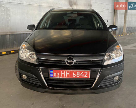Черный Опель Астра, объемом двигателя 1.6 л и пробегом 207 тыс. км за 4999 $, фото 2 на Automoto.ua