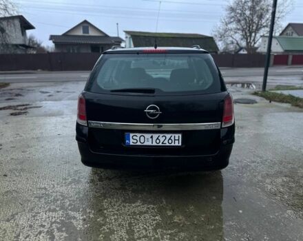 Черный Опель Астра, объемом двигателя 1.9 л и пробегом 300 тыс. км за 2500 $, фото 5 на Automoto.ua