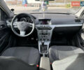 Черный Опель Астра, объемом двигателя 1.69 л и пробегом 420 тыс. км за 5500 $, фото 5 на Automoto.ua