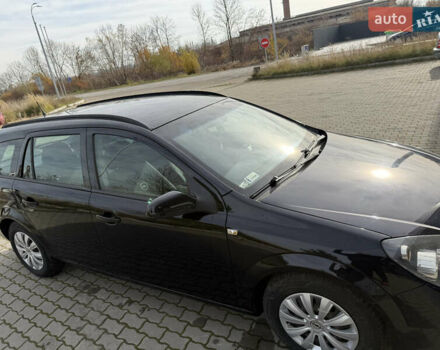 Черный Опель Астра, объемом двигателя 1.69 л и пробегом 420 тыс. км за 5500 $, фото 16 на Automoto.ua