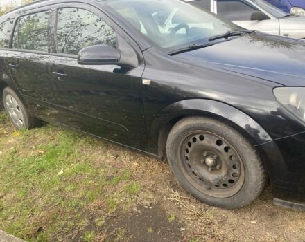 Черный Опель Астра, объемом двигателя 0 л и пробегом 323 тыс. км за 2600 $, фото 1 на Automoto.ua