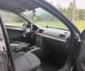 Черный Опель Астра, объемом двигателя 1.9 л и пробегом 300 тыс. км за 1750 $, фото 4 на Automoto.ua