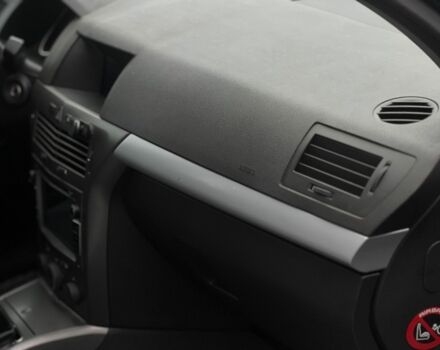 Чорний Опель Астра, об'ємом двигуна 1.9 л та пробігом 217 тис. км за 5250 $, фото 8 на Automoto.ua