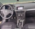 Опель Астра 2006 в Волочиске на Automoto.ua Черный Опель Астра, объемом двигателя 1.9 л и пробегом 260 тыс. км за 5200 $, фото 10 на Automoto.ua
