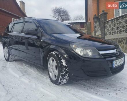 Черный Опель Астра, объемом двигателя 1.9 л и пробегом 236 тыс. км за 4700 $, фото 6 на Automoto.ua