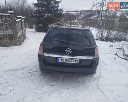 Черный Опель Астра, объемом двигателя 1.9 л и пробегом 236 тыс. км за 4700 $, фото 9 на Automoto.ua