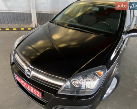 Черный Опель Астра, объемом двигателя 1.6 л и пробегом 207 тыс. км за 4999 $, фото 5 на Automoto.ua