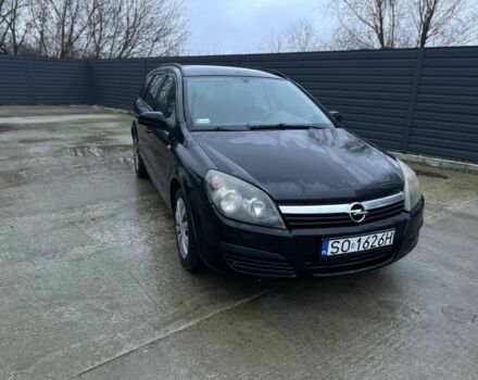 Черный Опель Астра, объемом двигателя 1.9 л и пробегом 300 тыс. км за 2500 $, фото 1 на Automoto.ua