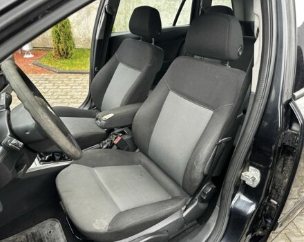 Черный Опель Астра, объемом двигателя 1.9 л и пробегом 286 тыс. км за 2050 $, фото 6 на Automoto.ua