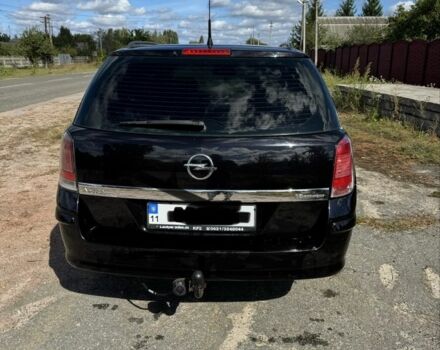 Черный Опель Астра, объемом двигателя 1.6 л и пробегом 248 тыс. км за 5200 $, фото 5 на Automoto.ua