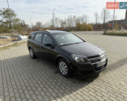 Черный Опель Астра, объемом двигателя 1.69 л и пробегом 420 тыс. км за 5500 $, фото 14 на Automoto.ua