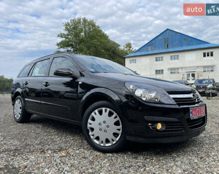 Черный Опель Астра, объемом двигателя 1.6 л и пробегом 203 тыс. км за 5200 $, фото 7 на Automoto.ua