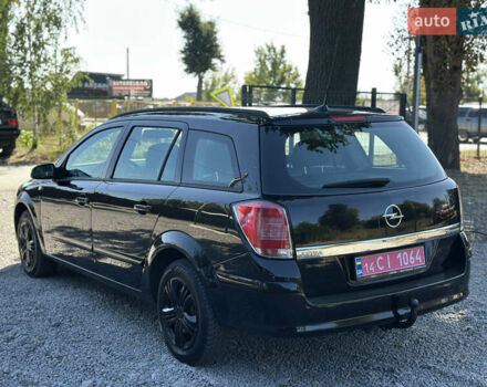 Черный Опель Астра, объемом двигателя 1.6 л и пробегом 241 тыс. км за 5700 $, фото 19 на Automoto.ua