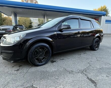 Черный Опель Астра, объемом двигателя 1.7 л и пробегом 230 тыс. км за 3999 $, фото 2 на Automoto.ua