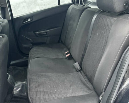 Черный Опель Астра, объемом двигателя 1.6 л и пробегом 323 тыс. км за 3800 $, фото 16 на Automoto.ua