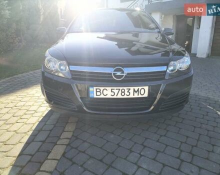 Черный Опель Астра, объемом двигателя 1.8 л и пробегом 245 тыс. км за 4900 $, фото 14 на Automoto.ua