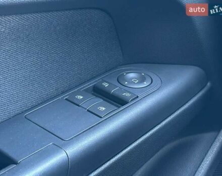 Черный Опель Астра, объемом двигателя 1.6 л и пробегом 196 тыс. км за 4850 $, фото 12 на Automoto.ua