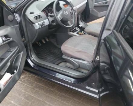 Чорний Опель Астра, об'ємом двигуна 1.6 л та пробігом 330 тис. км за 3400 $, фото 11 на Automoto.ua