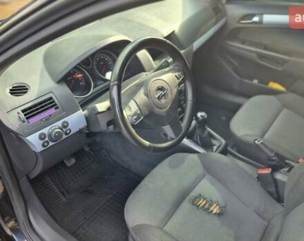 Черный Опель Астра, объемом двигателя 1.6 л и пробегом 264 тыс. км за 4700 $, фото 5 на Automoto.ua