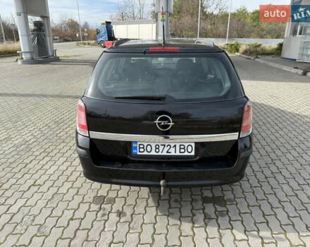 Черный Опель Астра, объемом двигателя 1.69 л и пробегом 420 тыс. км за 5500 $, фото 9 на Automoto.ua
