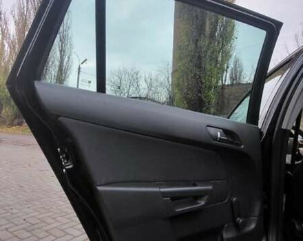 Черный Опель Астра, объемом двигателя 1.8 л и пробегом 165 тыс. км за 5650 $, фото 24 на Automoto.ua