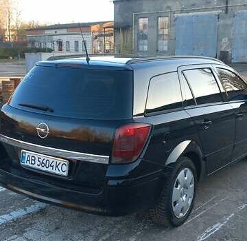 Черный Опель Астра, объемом двигателя 1.8 л и пробегом 260 тыс. км за 5200 $, фото 30 на Automoto.ua