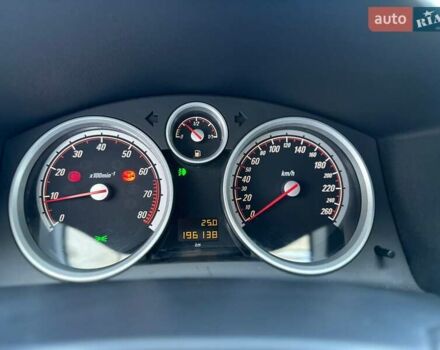 Черный Опель Астра, объемом двигателя 1.6 л и пробегом 196 тыс. км за 4850 $, фото 24 на Automoto.ua