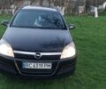Черный Опель Астра, объемом двигателя 1.6 л и пробегом 300 тыс. км за 5200 $, фото 2 на Automoto.ua