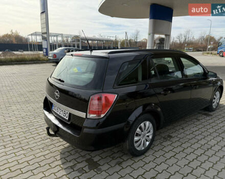 Черный Опель Астра, объемом двигателя 1.69 л и пробегом 420 тыс. км за 5500 $, фото 10 на Automoto.ua