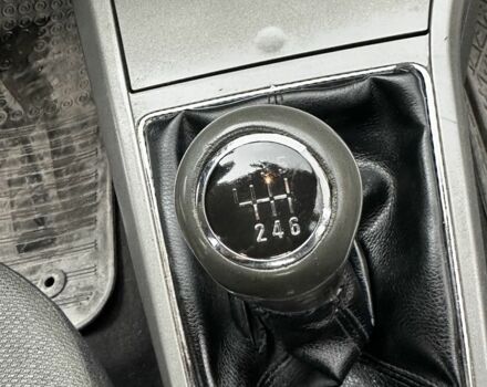 Черный Опель Астра, объемом двигателя 1.9 л и пробегом 286 тыс. км за 2050 $, фото 8 на Automoto.ua