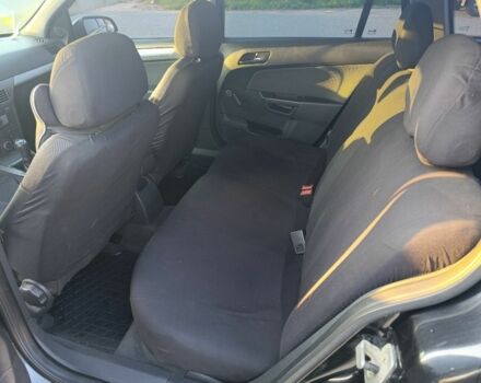 Черный Опель Астра, объемом двигателя 1.6 л и пробегом 230 тыс. км за 3900 $, фото 10 на Automoto.ua