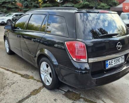 Черный Опель Астра, объемом двигателя 1.6 л и пробегом 264 тыс. км за 4700 $, фото 10 на Automoto.ua