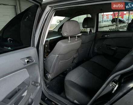 Черный Опель Астра, объемом двигателя 1.6 л и пробегом 207 тыс. км за 4999 $, фото 22 на Automoto.ua