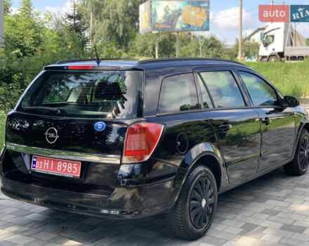 Чорний Опель Астра, об'ємом двигуна 1.6 л та пробігом 177 тис. км за 4750 $, фото 3 на Automoto.ua