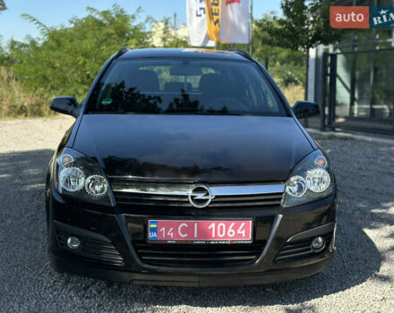 Черный Опель Астра, объемом двигателя 1.6 л и пробегом 241 тыс. км за 5700 $, фото 5 на Automoto.ua
