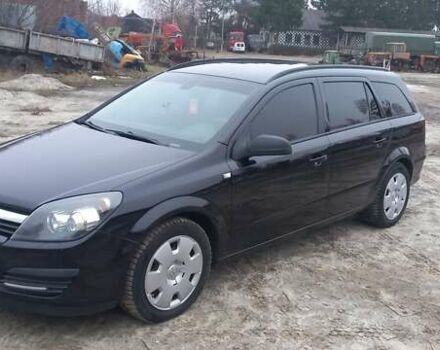 Черный Опель Астра, объемом двигателя 1.8 л и пробегом 260 тыс. км за 5200 $, фото 13 на Automoto.ua