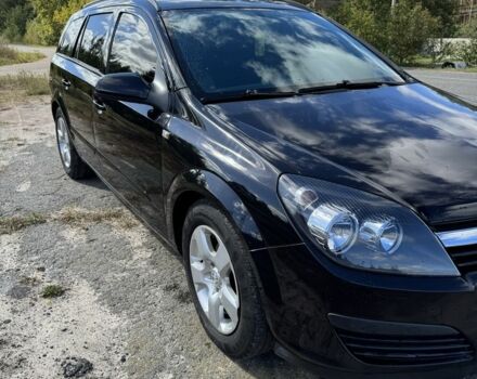 Черный Опель Астра, объемом двигателя 1.6 л и пробегом 248 тыс. км за 5200 $, фото 4 на Automoto.ua