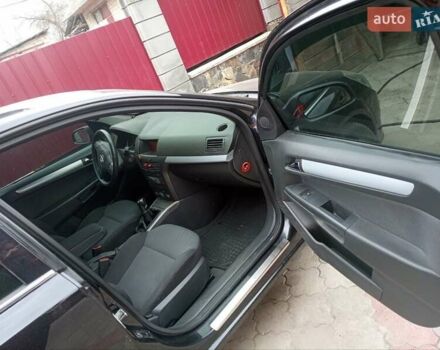 Чорний Опель Астра, об'ємом двигуна 1.9 л та пробігом 238 тис. км за 4500 $, фото 35 на Automoto.ua