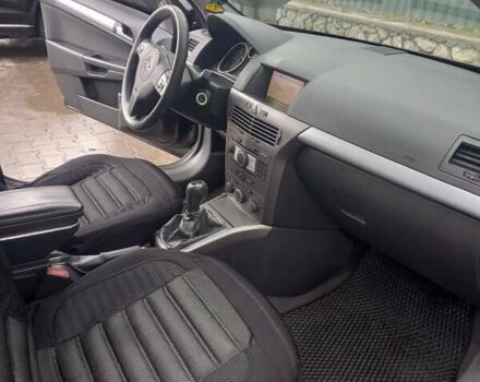 Опель Астра 2006 в Волочиске на Automoto.ua Черный Опель Астра, объемом двигателя 1.9 л и пробегом 260 тыс. км за 5200 $, фото 6 на Automoto.ua