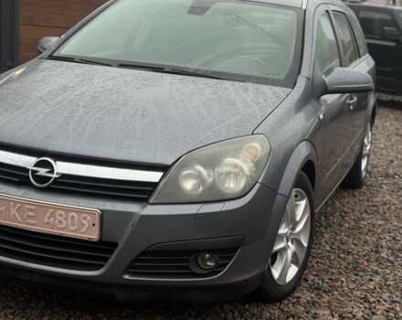 Чорний Опель Астра, об'ємом двигуна 1.6 л та пробігом 261 тис. км за 3999 $, фото 1 на Automoto.ua