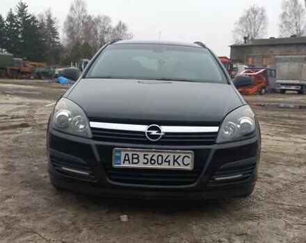 Черный Опель Астра, объемом двигателя 1.8 л и пробегом 260 тыс. км за 5200 $, фото 12 на Automoto.ua