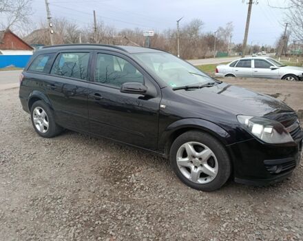 Черный Опель Астра, объемом двигателя 0 л и пробегом 230 тыс. км за 5500 $, фото 1 на Automoto.ua