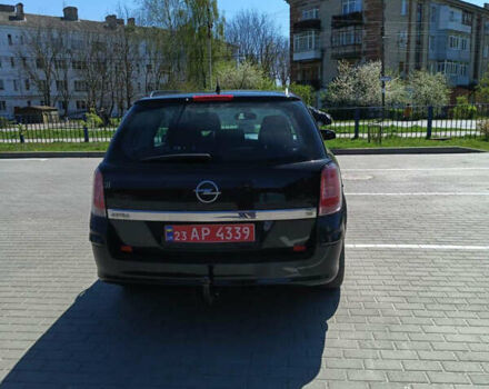 Черный Опель Астра, объемом двигателя 1.6 л и пробегом 230 тыс. км за 4999 $, фото 9 на Automoto.ua