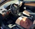 Черный Опель Астра, объемом двигателя 1.7 л и пробегом 349 тыс. км за 6200 $, фото 6 на Automoto.ua